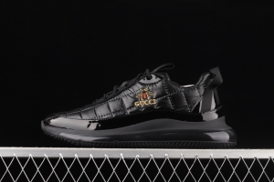 Gucci embroidered Bee Sports Leisure 02JPO68306