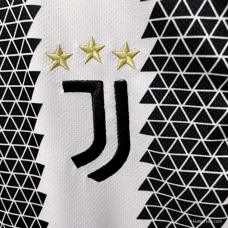 22/23 Juventus Home  Soccer Jersey